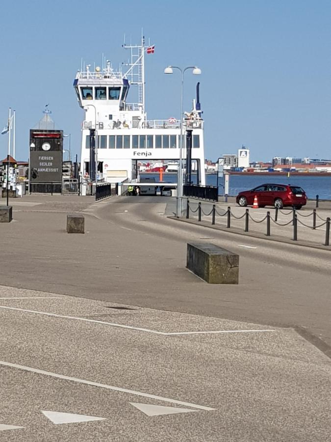 Det Bla Gaestehus Fano Bagian luar foto